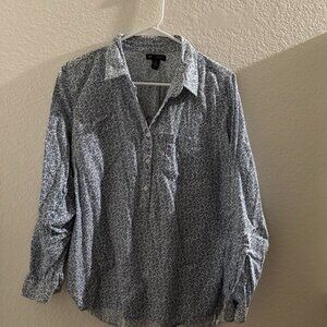 GAP Women top floral shirt size M
